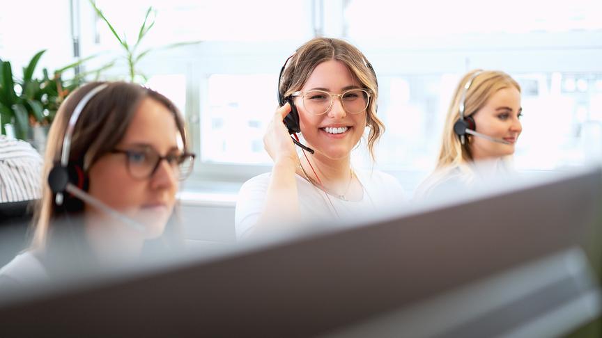 Mitarbeiterinnen des ORF DIGITAL-Serviceteams